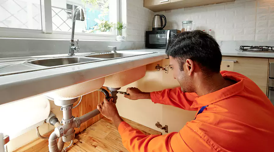 Top Warning Signs You Need Professional Plumbing Repair Before It’s Too Late